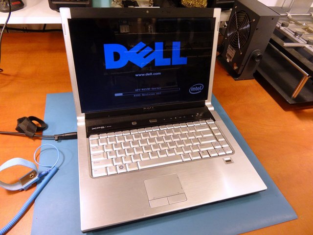 Pogwarancyjny serwis DELL :: Naprawa Della Poznań