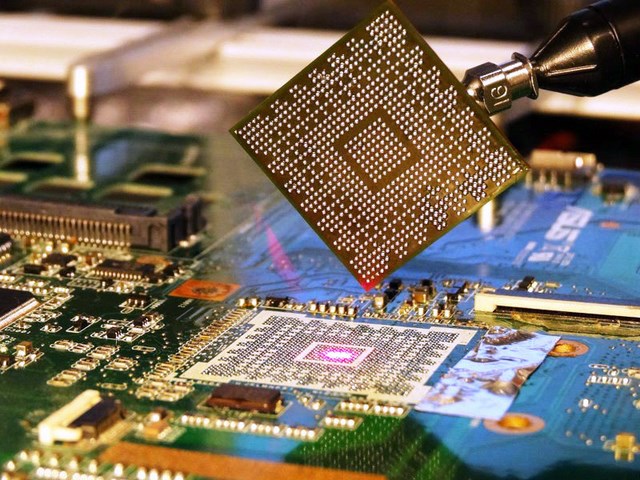 Profesjonalna wymiana układu graficznego BGA na nowy bez wady fabrycznej